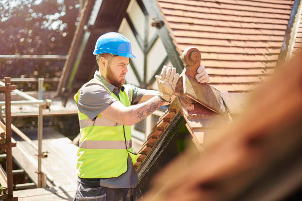 Quick and Trustworthy Emergency Roof Repair Services in Olmsted Falls, OH